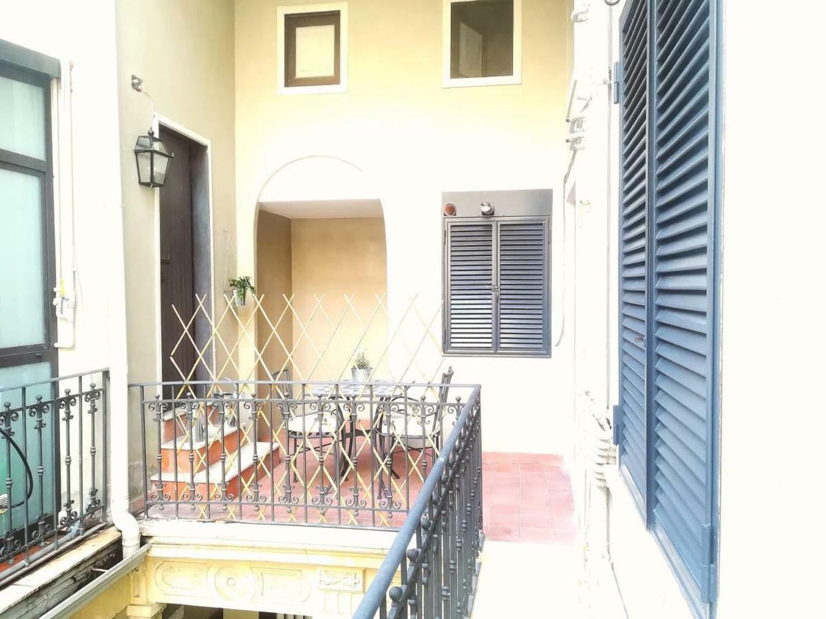 Appartement Dimora Del Sole à Catane Extérieur photo